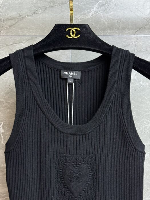 샤넬 하트 니트 베스트 레플리카 미러급 SA급 S급 고퀄리티 하이엔드 최상급 의류 [여성] 4