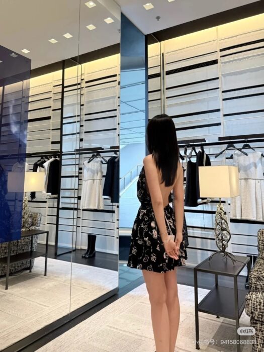 샤넬 프린트 실크 새틴 드레스 레플리카 미러급 SA급 S급 고퀄리티 하이엔드 최상급 의류 [여성] 19