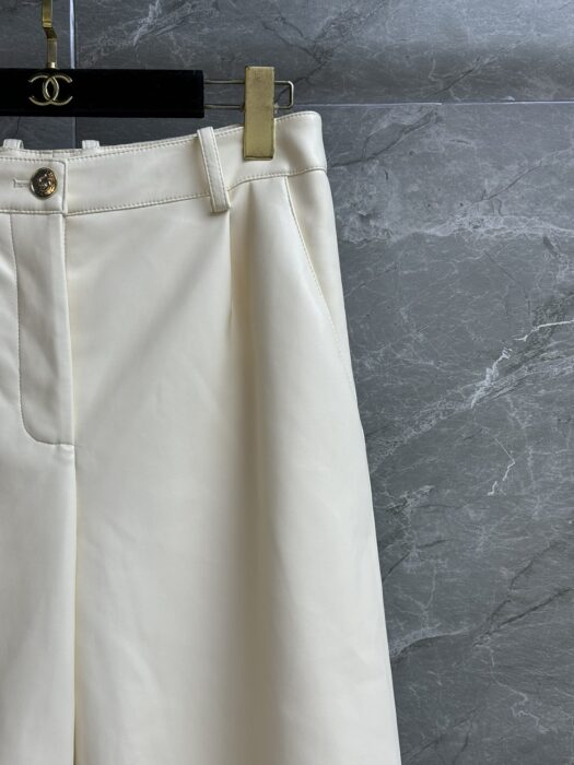 샤넬 베이지 가죽 자켓, 팬츠 레플리카 미러급 SA급 S급 고퀄리티 하이엔드 최상급 의류 [여성] 17