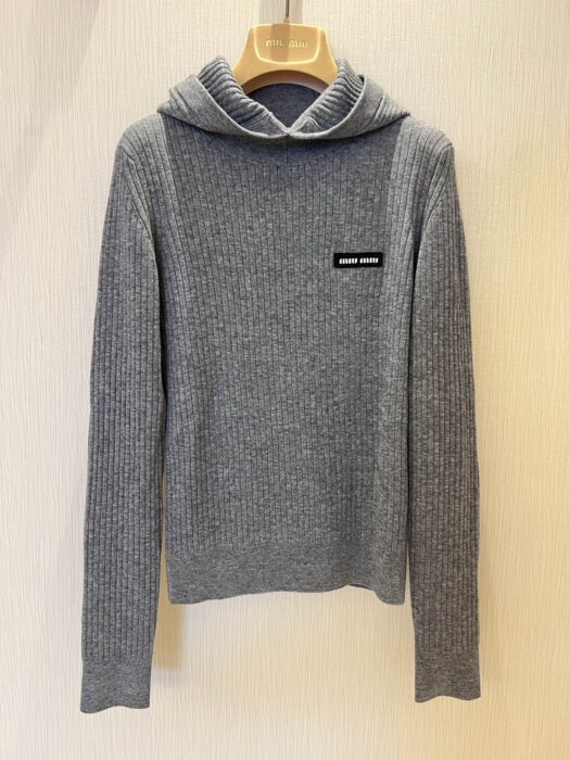 미우미우 울 터틀넥 스웨터 레플리카 미러급 SA급 S급 고퀄리티 하이엔드 최상급 의류 [여성] 4