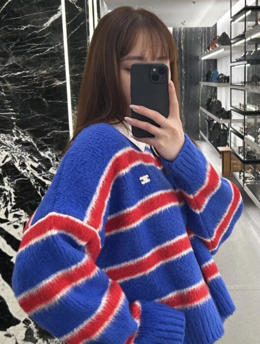 셀린느 스트라이프 스웨터 레플리카 미러급 SA급 S급 고퀄리티 하이엔드 최상급 의류 [여성] 4