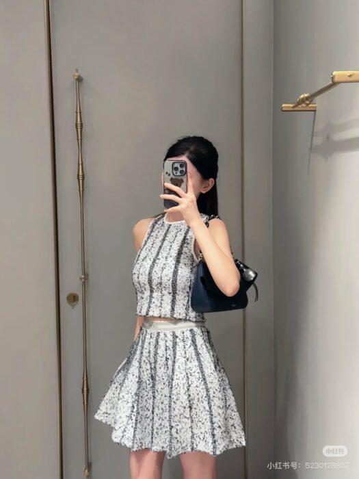 로에베 니트 베스트 레플리카 미러급 SA급 S급 고퀄리티 하이엔드 최상급 의류 [여성] 9