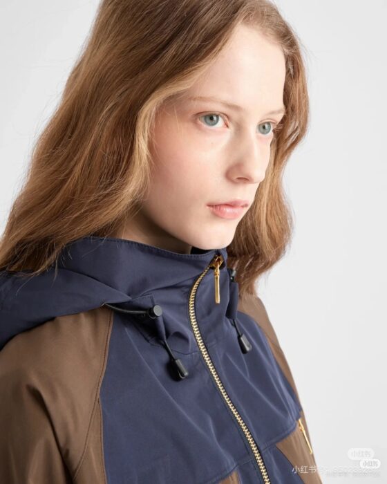 프라다 테크니컬 패브릭 블루종 자켓 레플리카 미러급 SA급 S급 고퀄리티 하이엔드 최상급 의류 [여성] 19