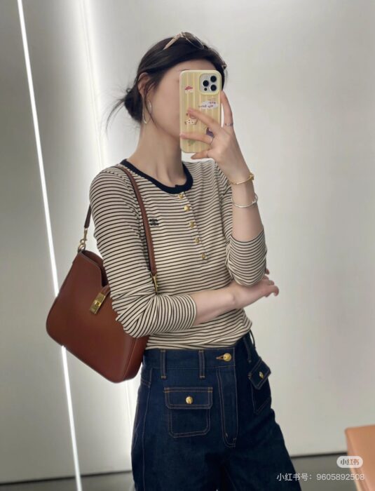 셀린느 트리옹프 티셔츠 레플리카 미러급 SA급 S급 고퀄리티 하이엔드 최상급 의류 [여성] 4