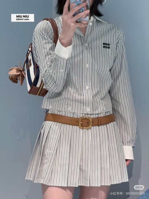 미우미우 플리츠 스트라이프 포플린 미니드레스 레플리카 미러급 SA급 S급 고퀄리티 하이엔드 최상급 의류 [여성] 12