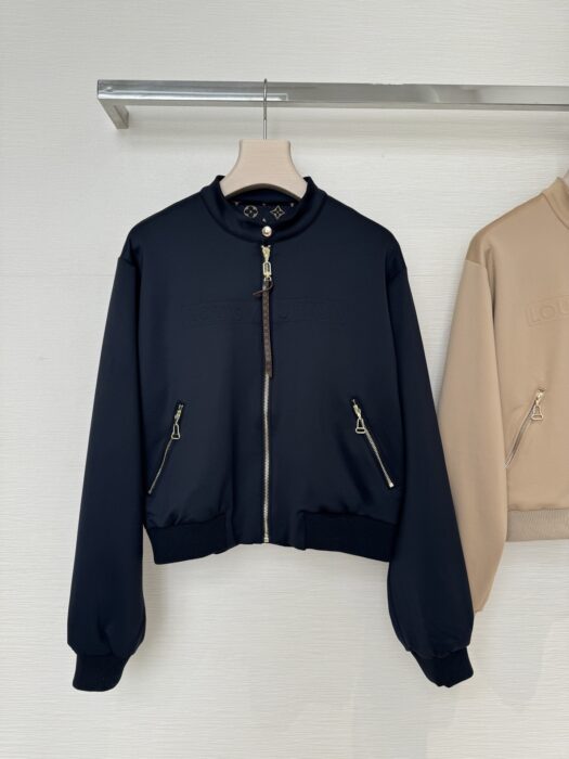 루이비통 봄버 자켓 레플리카 미러급 SA급 S급 고퀄리티 하이엔드 최상급 의류 [여성] 8