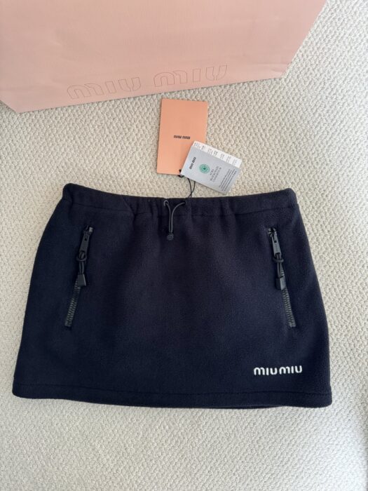 미우미우 25FW 미디 스커트 레플리카 미러급 SA급 S급 고퀄리티 하이엔드 최상급 의류 [여성] 12