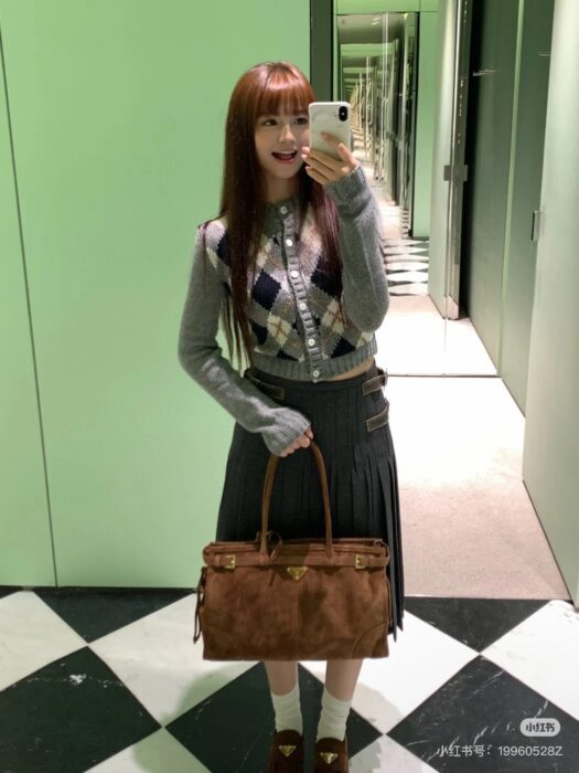 프라다 아가일 니트 캐시미어 가디건 레플리카 미러급 SA급 S급 고퀄리티 하이엔드 최상급 의류 [여성] 9