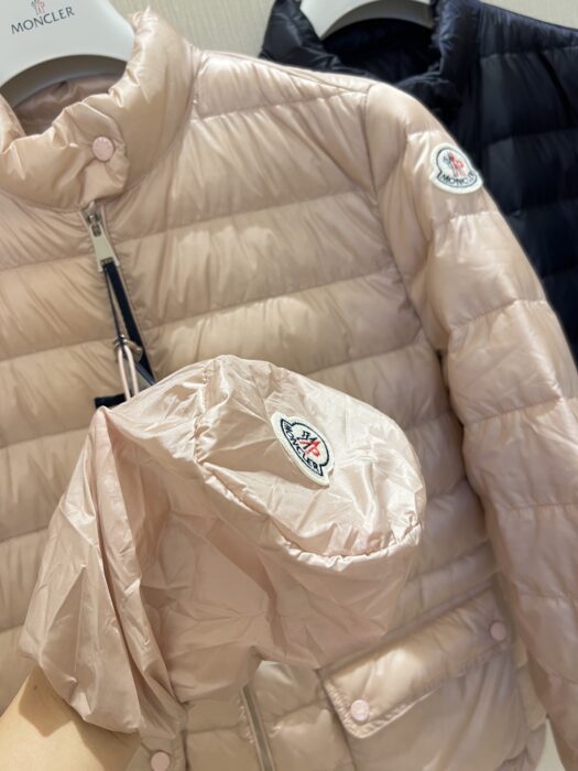 몽클레어 Lans 패커블 쇼트 다운 자켓(4color) 레플리카 미러급 SA급 S급 고퀄리티 하이엔드 최상급 의류 [여성] 15