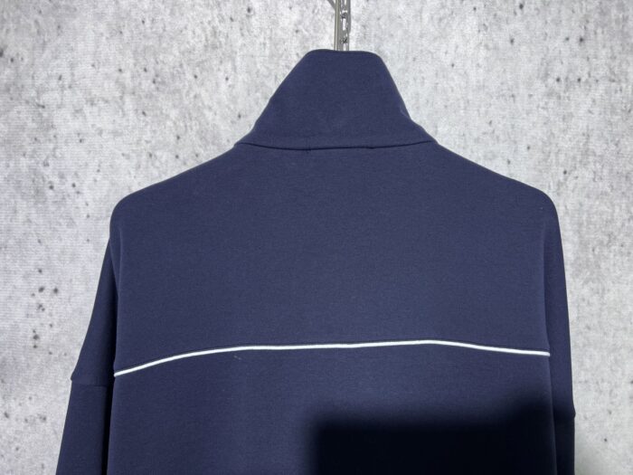 구찌 엠보 모노그램 단색 반지퍼 맨투맨 블루 레플리카 미러급 SA급 S급 고퀄리티 하이엔드 최상급 의류 [남성여성공용] 7