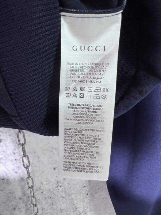 구찌 엠보 모노그램 단색 반지퍼 맨투맨 블루 레플리카 미러급 SA급 S급 고퀄리티 하이엔드 최상급 의류 [남성여성공용] 18