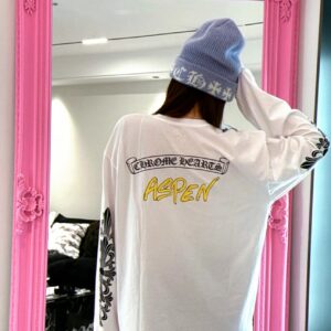 크롬하츠 포켓 모노그램 프린트 ASPEN 긴팔티 화이트 레플리카 미러급 SA급 S급 고퀄리티 하이엔드 최상급 의류 [남성여성공용]