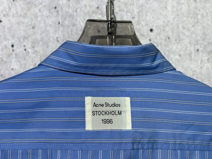 아크네스튜디오 캐쥬얼 스트라이프 긴팔 셔츠 블루 레플리카 미러급 SA급 S급 고퀄리티 하이엔드 최상급 의류 [남성] 11