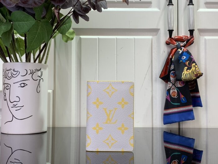 루이비통 포켓 오거나이저 M14769 라이트 그레이 레플리카 미러급 SA급 S급 고퀄리티 최상급 하이엔드 지갑 [남성여성공용]