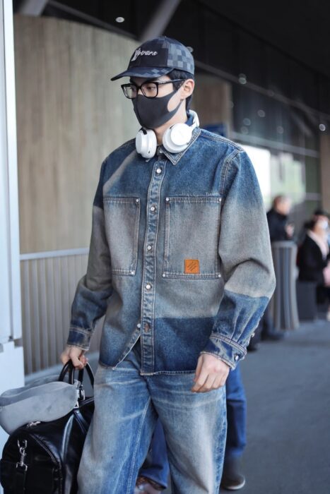 루이비통 모노그램 패치 워싱 데님 자켓 블루 레플리카 미러급 SA급 S급 고퀄리티 하이엔드 최상급 의류 [남성여성공용]