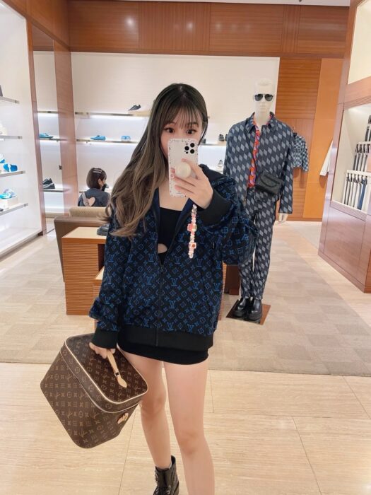 루이비통 올 오버 블루 로고 후드집업 블루 블랙 레플리카 미러급 SA급 S급 고퀄리티 하이엔드 최상급 의류 [남성여성공용] 2