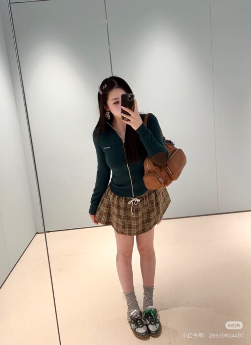 미우미우 플레이드 미니스커트 레플리카 미러급 SA급 S급 고퀄리티 하이엔드 최상급 의류 [여성] 20