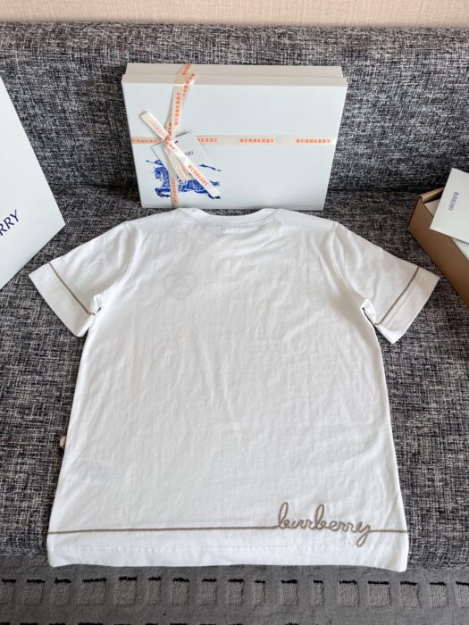 버버리 하트 코튼 티셔츠 레플리카 미러급 SA급 S급 고퀄리티 하이엔드 최상급 의류 [여성] 23