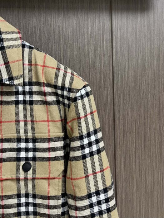 버버리 체크 자켓 레플리카 미러급 SA급 S급 고퀄리티 하이엔드 최상급 의류 [남성여성공용] 8
