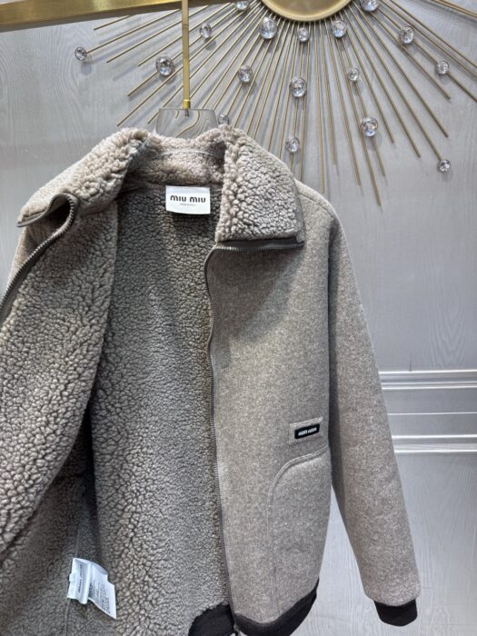 미우미우 코튼 플리스 집업 블루종 자켓 레플리카 미러급 SA급 S급 고퀄리티 하이엔드 최상급 의류 [여성] 7