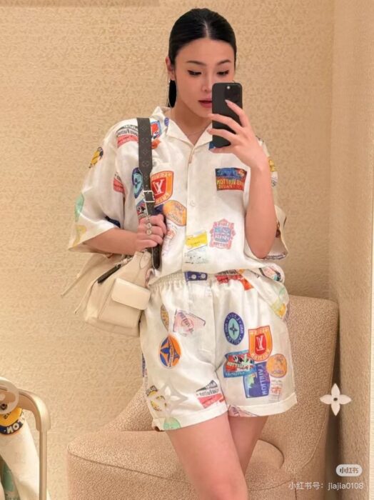 루이비통 마히나 패치 쇼트 슬리브드 셔츠 레플리카 미러급 SA급 S급 고퀄리티 하이엔드 최상급 의류 [여성] 7