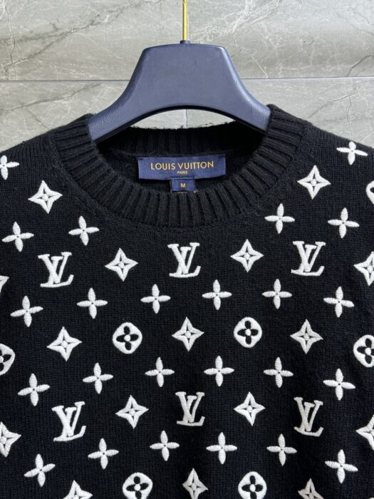 루이비통 3D 모노그램 니트 풀오버 레플리카 미러급 SA급 S급 고퀄리티 하이엔드 최상급 의류 [여성] 9