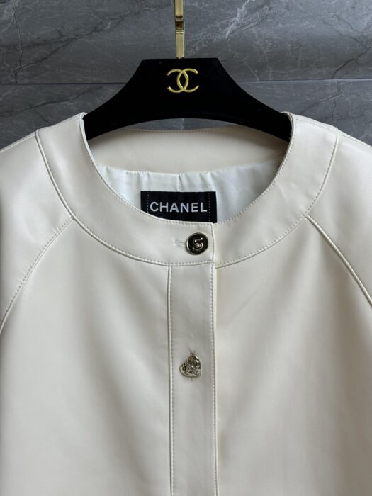 샤넬 베이지 가죽 자켓, 팬츠 레플리카 미러급 SA급 S급 고퀄리티 하이엔드 최상급 의류 [여성] 9