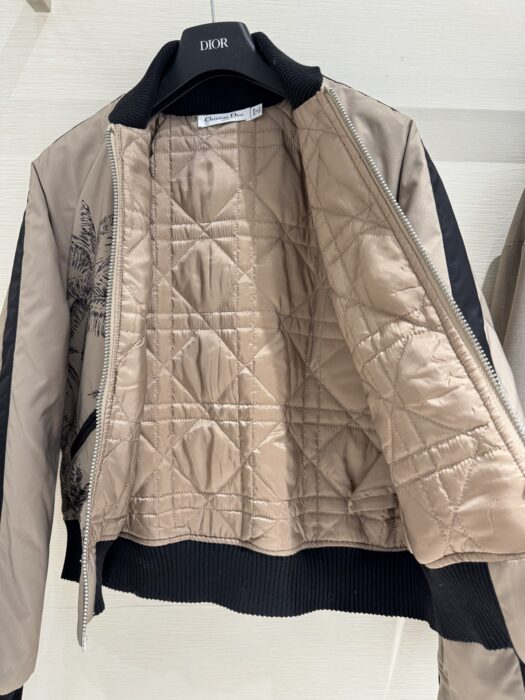 디올 Dioriviera 봄버 재킷 레플리카 미러급 SA급 S급 고퀄리티 하이엔드 최상급 의류 [여성] 11
