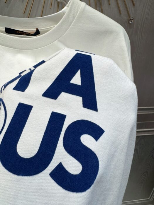 루이비통 플로킹 레더 반팔티 레플리카 미러급 SA급 S급 고퀄리티 하이엔드 최상급 의류 [남성여성공용] 5