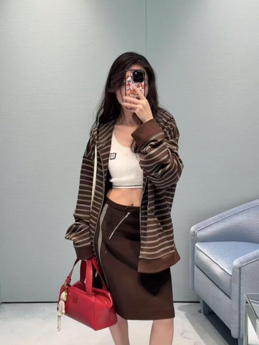 미우 미우 스트라이프 코튼 플리스 후드 자켓 레플리카 미러급 SA급 S급 고퀄리티 하이엔드 최상급 의류 [여성] 5