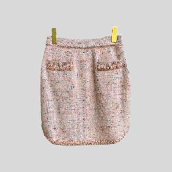 샤넬 핑크 플러시 스커트 레플리카 미러급 SA급 S급 고퀄리티 하이엔드 최상급 의류 [여성]