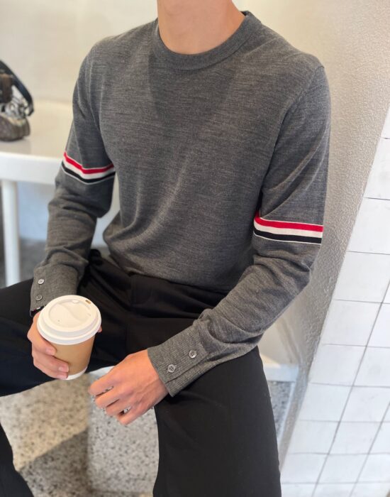 톰브라운 양팔 삼선 니트 레플리카 미러급 SA급 S급 고퀄리티 하이엔드 최상급 의류 [남성여성공용] 7