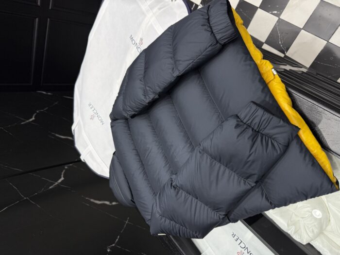 몽클레어 Katmai숏 다운 자켓 레플리카 미러급 SA급 S급 고퀄리티 하이엔드 최상급 의류 [여성] 44