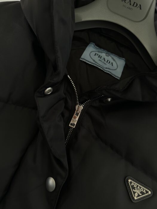 프라다 후드 벨티드 패딩 레플리카 미러급 SA급 S급 고퀄리티 하이엔드 최상급 의류 [여성] 14