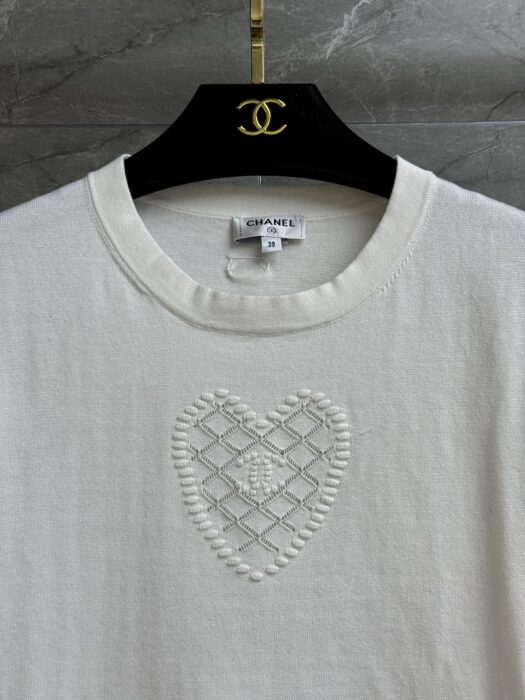 샤넬 하트 홀로우 반팔 화이트 레플리카 미러급 SA급 S급 고퀄리티 하이엔드 최상급 의류 [여성] 3