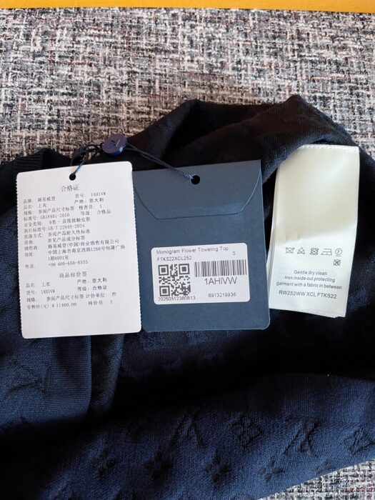 루이비통 니트 반팔 레플리카 미러급 SA급 S급 고퀄리티 하이엔드 최상급 의류 [여성] 19