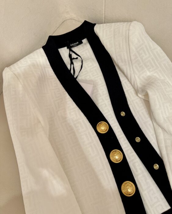 발망 모노그램 장식 바이컬러 가디건 레플리카 미러급 SA급 S급 고퀄리티 하이엔드 최상급 의류 [여성] 19