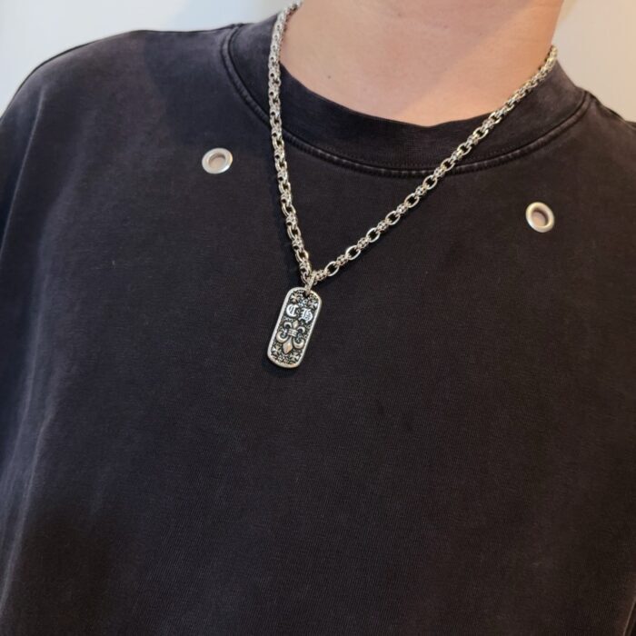 크롬하츠 십자가 플라워 각인 펜던트 목걸이 레플리카 미러급 SA급 S급 고퀄리티 최상급 하이엔드 악세사리 [남성여성공용] 2