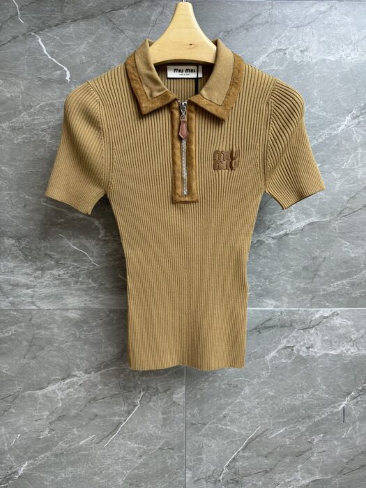 미우미우 리브드 니트 캐시미어 폴로 스웨터 레플리카 미러급 SA급 S급 고퀄리티 하이엔드 최상급 의류 [여성] 8