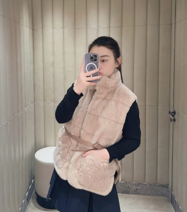 몽클레어 테디 다운 베스트 레플리카 미러급 SA급 S급 고퀄리티 하이엔드 최상급 의류 [여성] 6