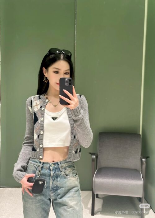 프라다 아가일 니트 캐시미어 가디건 레플리카 미러급 SA급 S급 고퀄리티 하이엔드 최상급 의류 [여성] 6