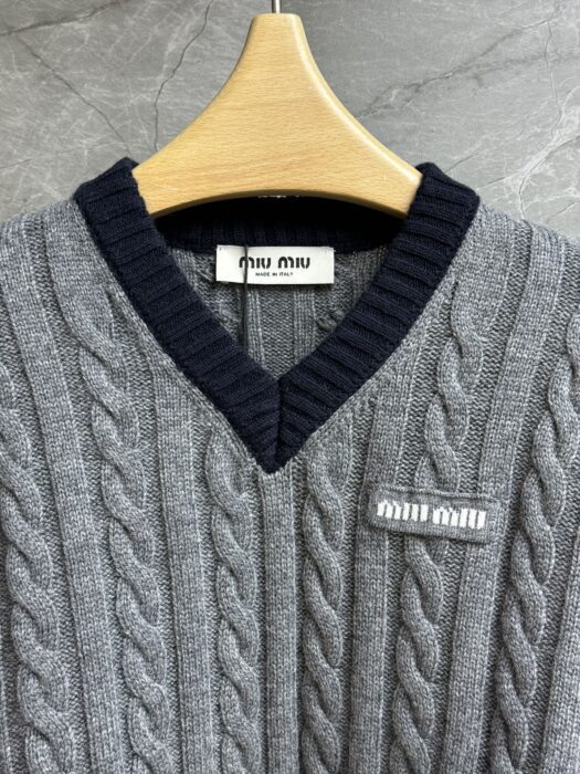 미우미우 울 및 코튼 스웨터 레플리카 미러급 SA급 S급 고퀄리티 하이엔드 최상급 의류 [여성] 7