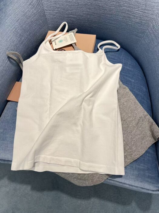 미우미우 심리스 멜란지 탑 레플리카 미러급 SA급 S급 고퀄리티 하이엔드 최상급 의류 [여성] 8