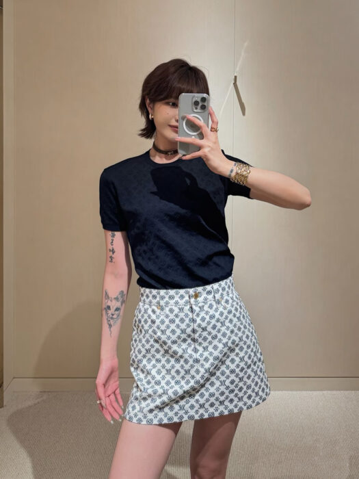 루이비통 블러리 모노그램 미니 스커트 레플리카 미러급 SA급 S급 고퀄리티 하이엔드 최상급 의류 [여성] 2