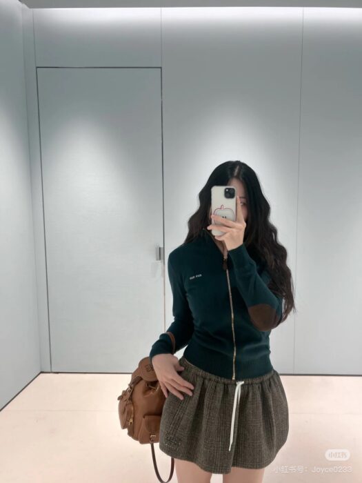 미우미우 지퍼 니트 가디건 레플리카 미러급 SA급 S급 고퀄리티 하이엔드 최상급 의류 [여성] 3