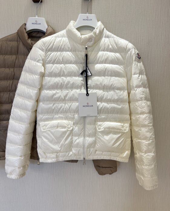 몽클레어 Lans 패커블 쇼트 다운 자켓(4color) 레플리카 미러급 SA급 S급 고퀄리티 하이엔드 최상급 의류 [여성] 19