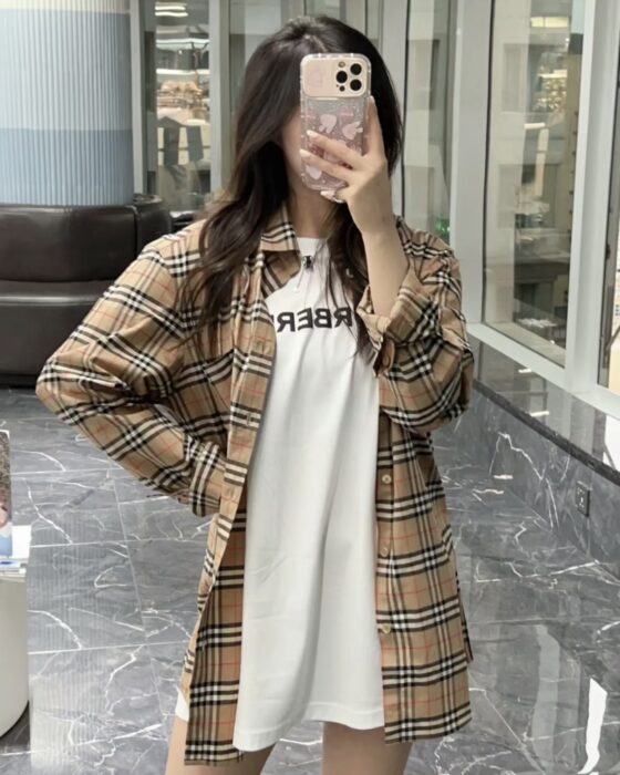 버버리 클래식 체크 코튼 포플린 셔츠 레플리카 미러급 SA급 S급 고퀄리티 하이엔드 최상급 의류 [남성여성공용] 4