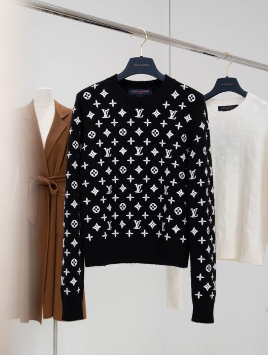루이비통 모노그램 니트 스웨터 레플리카 미러급 SA급 S급 고퀄리티 하이엔드 최상급 의류 [여성] 12