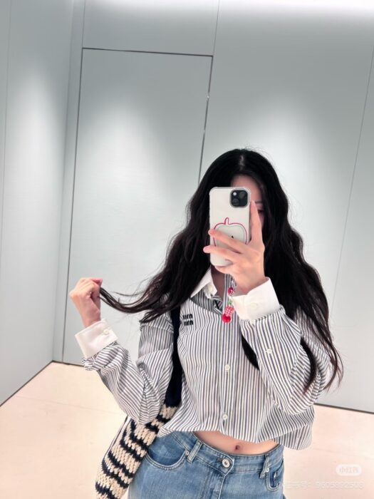 미우미우 플리츠 스트라이프 포플린 미니드레스 레플리카 미러급 SA급 S급 고퀄리티 하이엔드 최상급 의류 [여성] 10