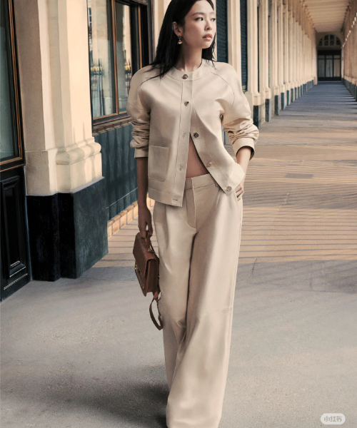 샤넬 베이지 가죽 자켓, 팬츠 레플리카 미러급 SA급 S급 고퀄리티 하이엔드 최상급 의류 [여성]
